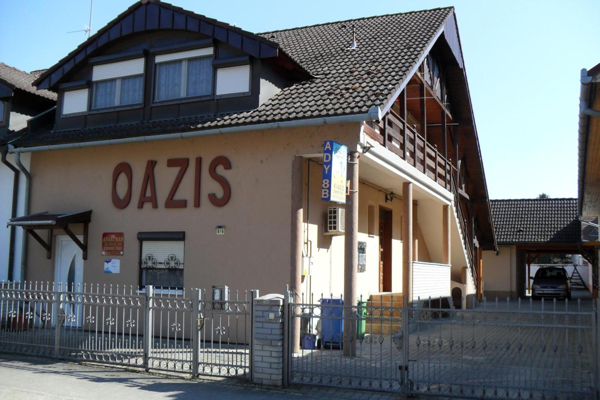 Oazis Apartman Harkány Buitenkant foto