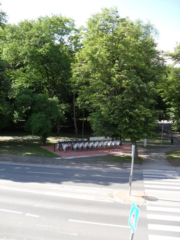 Oazis Apartman Harkány Buitenkant foto